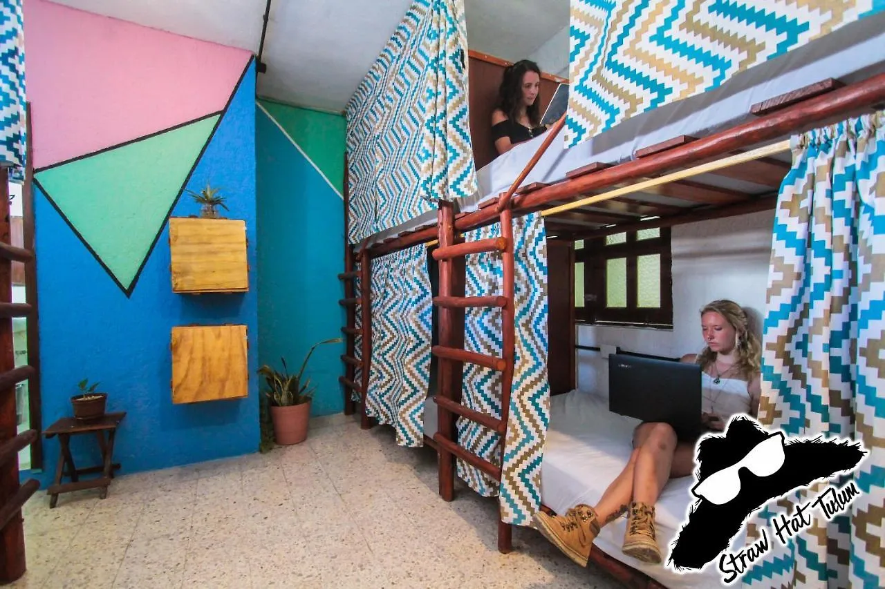 Straw Hat Hostel & Rooftop Bar Tulum