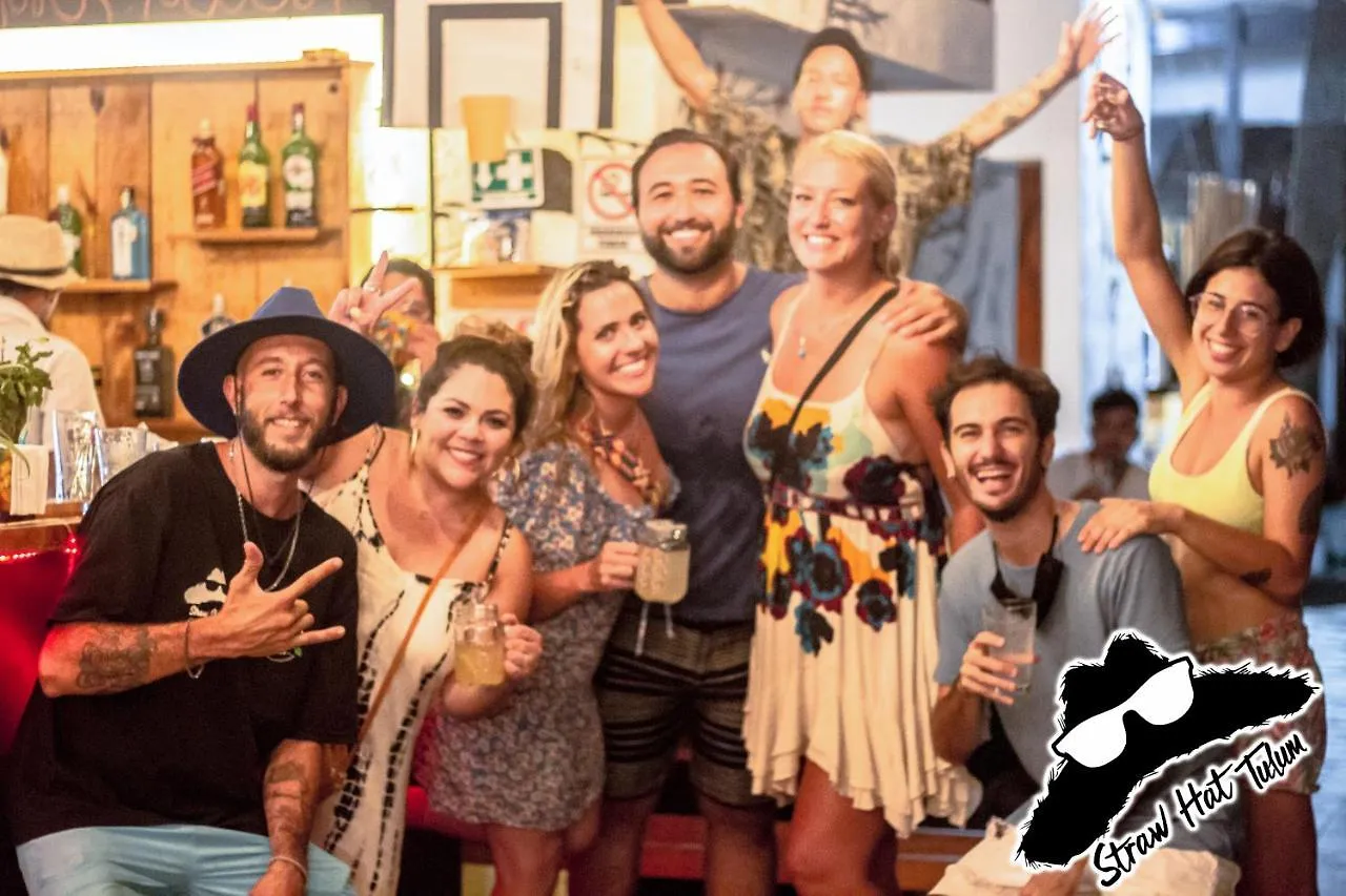 Straw Hat Hostel & Rooftop Bar Tulum